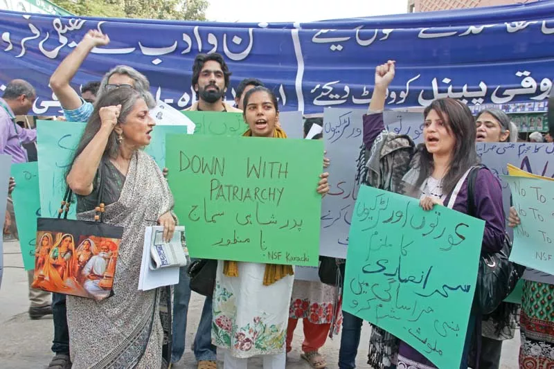 led by sheema kermani activists belonging to national students federation karachi and other groups gathered at arts council to make their voice heard against ansari who is facing investigations on charges of sexual harassment in the sindh ombudsman secretariat photo ayesha mir express led by sheema kermani activists belonging to national students federation karachi and other groups gathered at arts council to make their voice heard against ansari who is facing investigations on charges of sexual harassment in the sindh ombudsman secretariat photo ayesha mir express