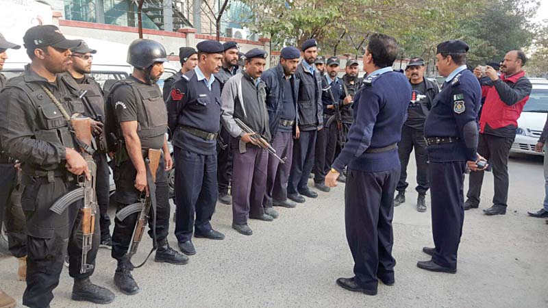 emergency responders line up for orders photos express