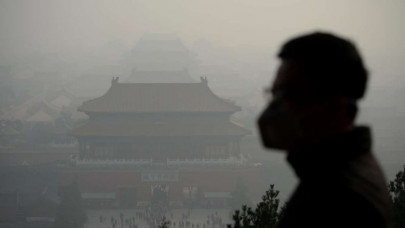 planes grounded as smog chokes china for fifth day
