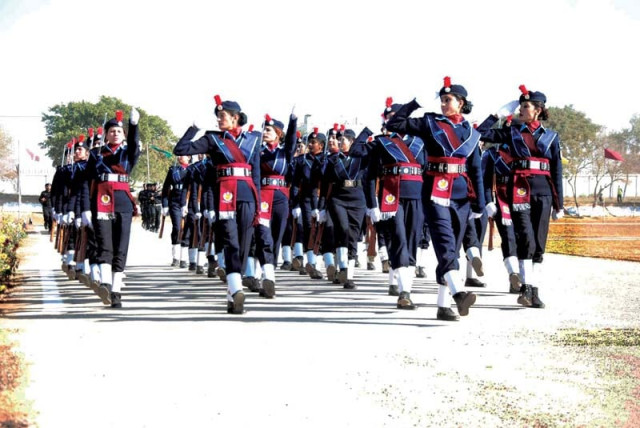 fresh graduates participate in the march past photos express fresh graduates participate in the march past photos express