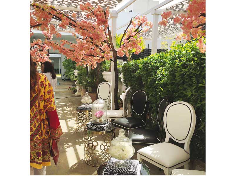 Updated Dec 25, 2016