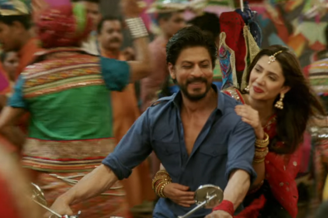 a screengrab of shah rukh and mahira khan in raees photo youtube a screengrab of shah rukh and mahira khan in raees photo youtube