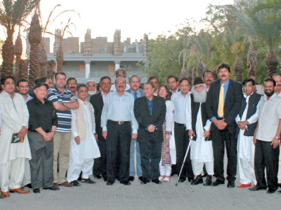 challenges for print media apns holds advertising roundtable challenges for print media apns holds advertising roundtable