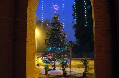 no loadshedding on christmas pm nawaz directs authorities