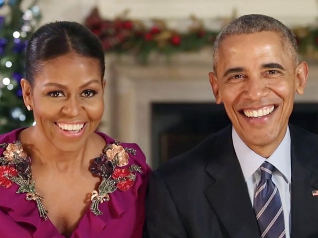 obamas send out their final christmas message from the white house screengrab