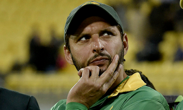 afridi says he is not quitting cricket just now photo afp afridi says he is not quitting cricket just now photo afp