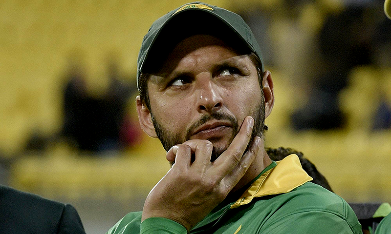 afridi says he is not quitting cricket just now photo afp