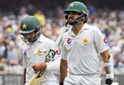 third umpire nearly deprives azhar ali of his ton third umpire nearly deprives azhar ali of his ton