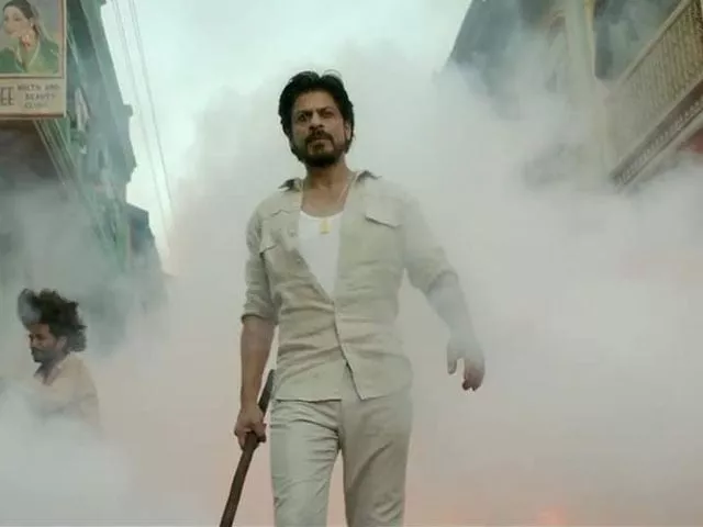 srk has a special new year message for raees fans srk has a special new year message for raees fans