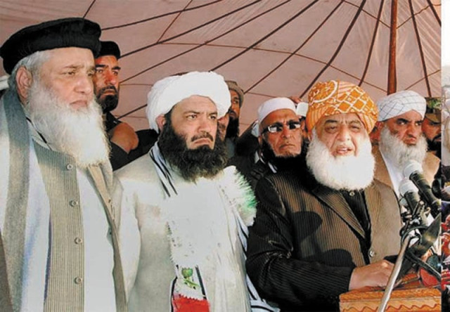 maulana fazlur rehman addresses a conference in swabi photo express maulana fazlur rehman addresses a conference in swabi photo express