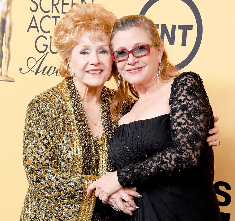 debbie reynolds and daughter carrie fisher to be buried side by side