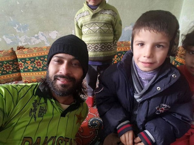 watch waqar zaka ring in new year with the people of syria watch waqar zaka ring in new year with the people of syria