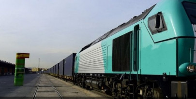 china begins first freight train service to london china begins first freight train service to london