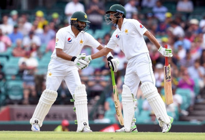 arthur hails azhar younus resilience