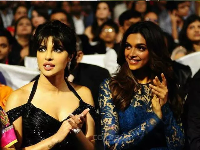 bollywood actors priyanka chopra and deepika padukone photo pinkvilla bollywood actors priyanka chopra and deepika padukone photo pinkvilla