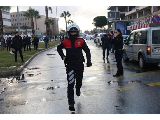 police secure the area after an explosion outside a courthouse in izmir turkey january 5 2017 photo reuters