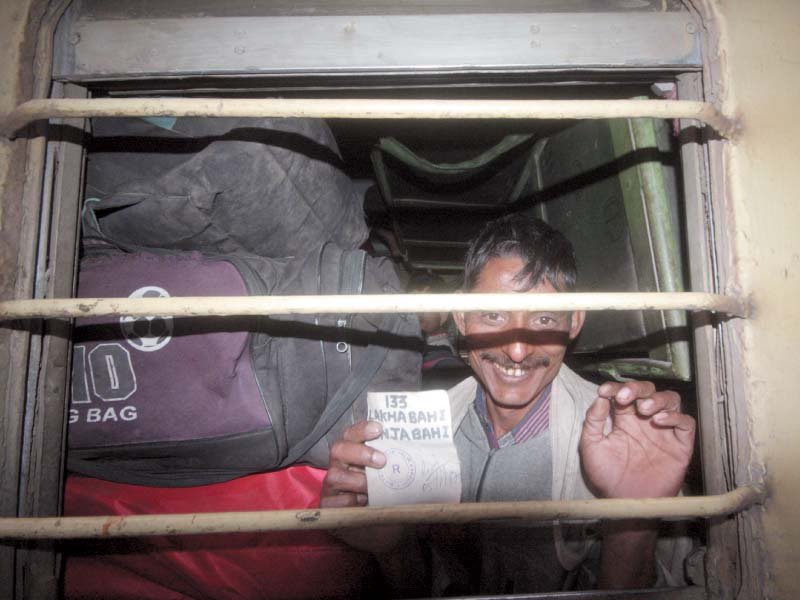 218 indian fishermen head back home via wagah