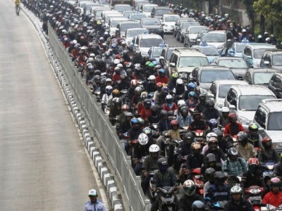 a president puts people first not his comfort