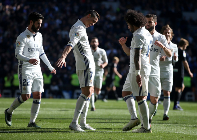 real madrid 039 s cristiano ronaldo c celebrates his first goal with his teammates isco l and marcelo r on january 7 2016 photo reuters real madrid 039 s cristiano ronaldo c celebrates his first goal with his teammates isco l and marcelo r on january 7 2016 photo reuters