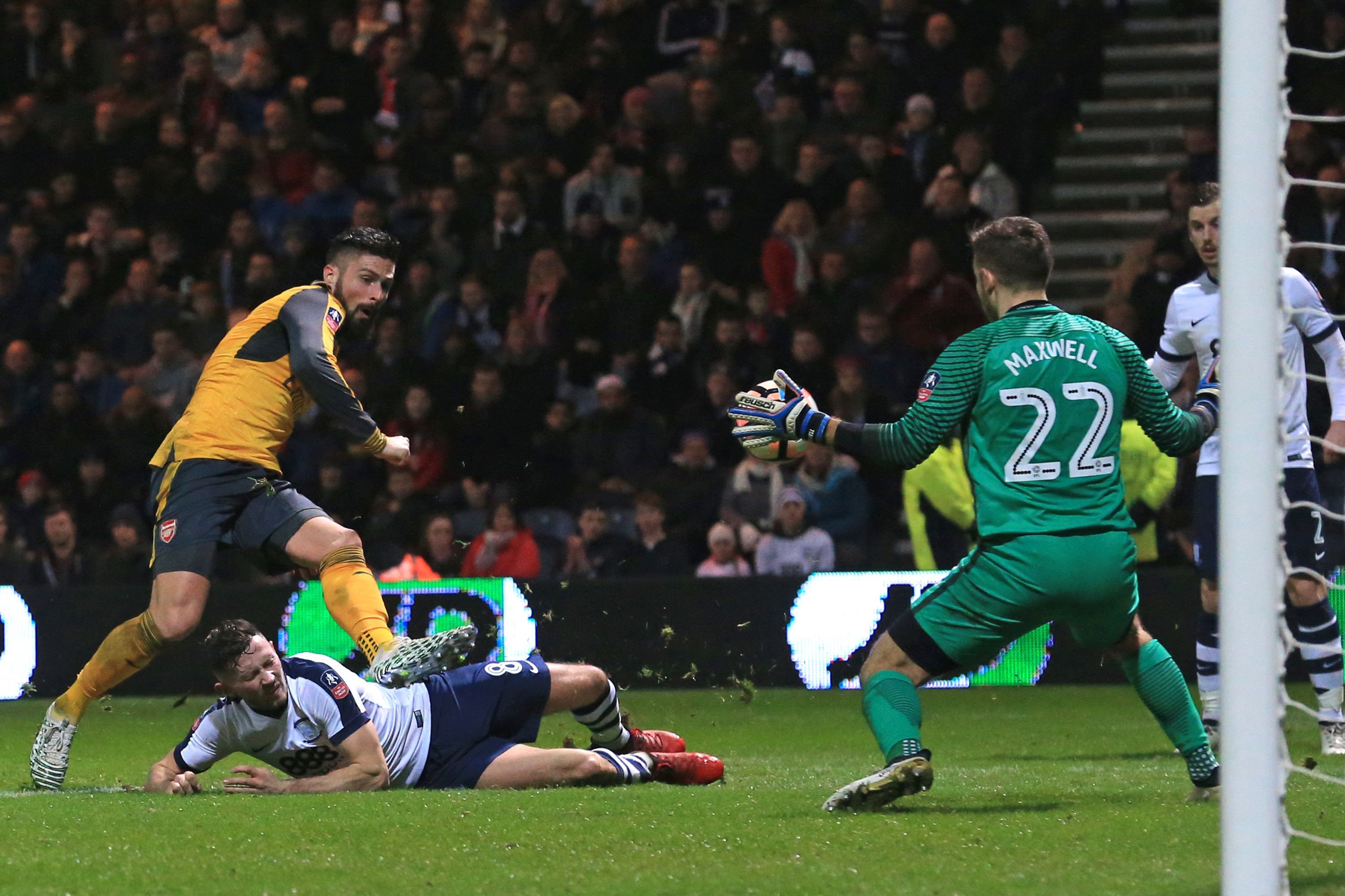 saviour after scoring an equaliser in the league last week giroud once again came to his club 039 s rescue by scoring a late winner in a battling 2 1 defeat of preston in the fa cup photo afp