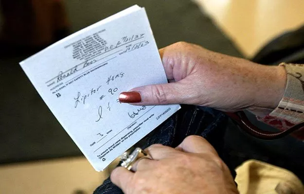 doctors will now have to either type their prescriptions or write them in block capitals deputy attorney general mokhlesur rahman told afp late monday photo afp doctors will now have to either type their prescriptions or write them in block capitals deputy attorney general mokhlesur rahman told afp late monday photo afp