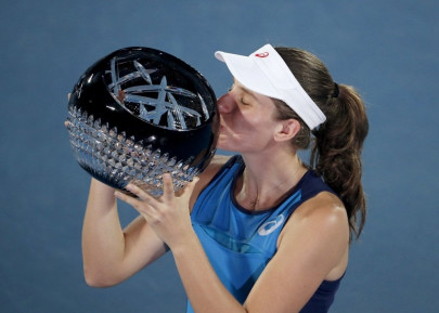sydney international konta issues australian open warning with easy win