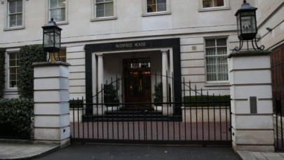 sharif family s park lane flats purchased in 1990s bbc report reveals
