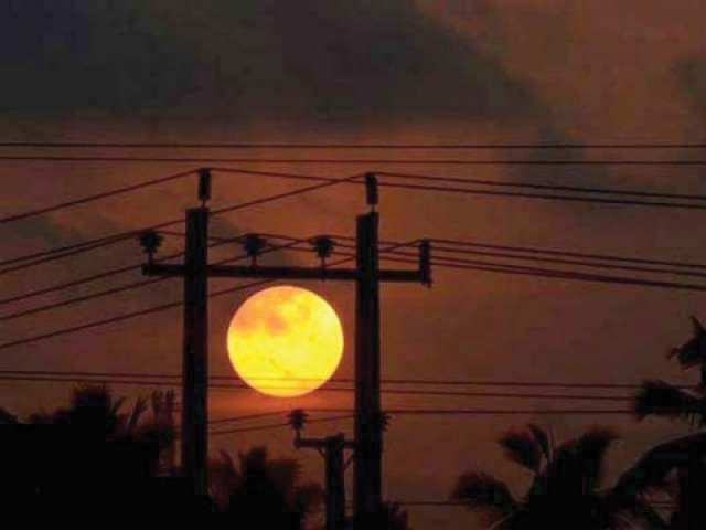 this transmission line is of great significance to the country as it will transmit around 1 200mw of electricity from the thar region where power projects are being set up by consuming local coal as primary fuel says the ntdc photo afp this transmission line is of great significance to the country as it will transmit around 1 200mw of electricity from the thar region where power projects are being set up by consuming local coal as primary fuel says the ntdc photo afp