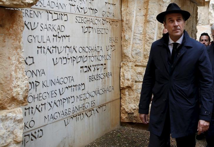 head of the austrian freedom party fpoe heinz christian strache l visits quot the valley of the communities quot monument which bears engravings with the names of some 5 000 jewish communities destroyed by the nazis or their collaborators at yad vashem 039 s holocaust history museum in jerusalem april 12 2016 reuters ronen zvulun files   rtx2yp2m