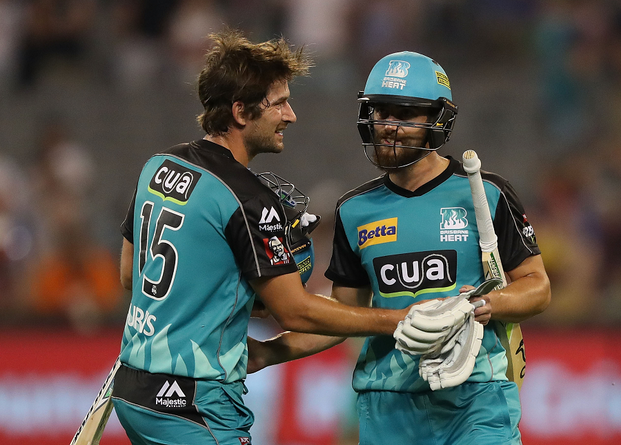 joe burns and alex ross celebrate after winning with 11 balls to spare melbourne stars v brisbane heat big bash league 2016 17 melbourne january 17 2017 photo courtesy getty images