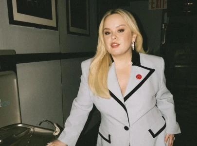 bridgerton star nicola coughlan raises over 2 million for palestine despite hollywood s warnings