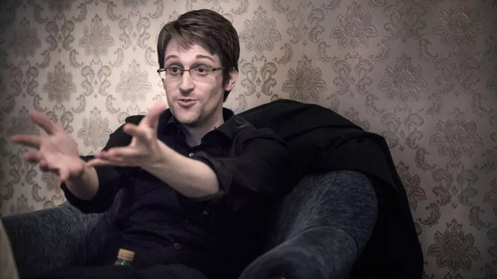 snowden welcomed the action on manning 039 s sentence photo afp snowden welcomed the action on manning 039 s sentence photo afp