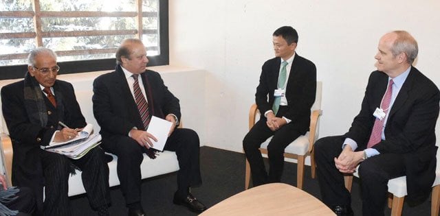 alibaba 039 s jack ma meeting prime minister nawaz sharif in davos on the sidelines of the 47th world economic forum 039 s annual meeting on january 18 2017 photo pid