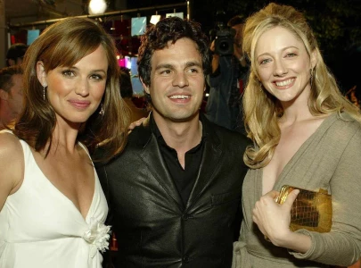 13 going on 30 cast reunites to celebrate the film s anniversary and going on boomer