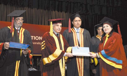 15th convocation shehbaz promises rs100m for gcu