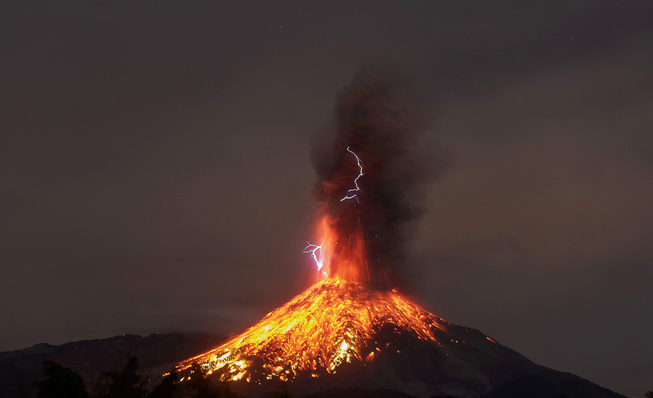 view from the comala community colima state mexico of the volcano of fire in eruption photo afp