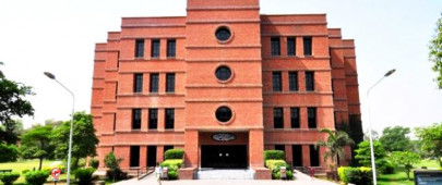 zarmeen s story on giving the poor a chance