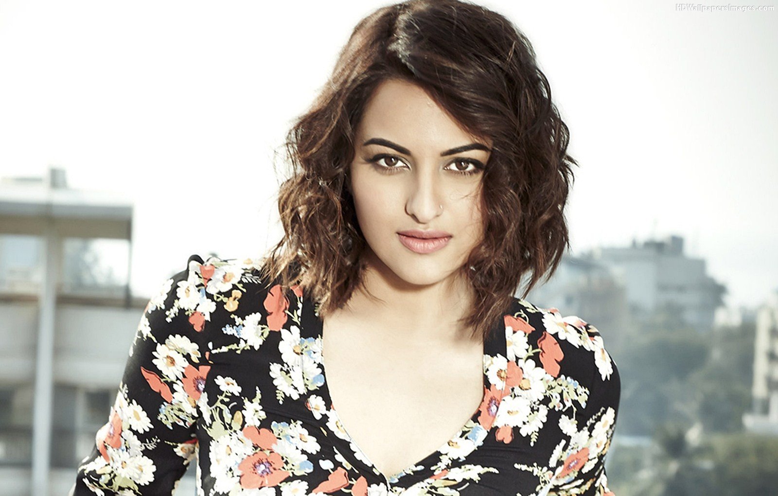 It's a great time to be a girl in Bollywood: Sonakshi Sinha