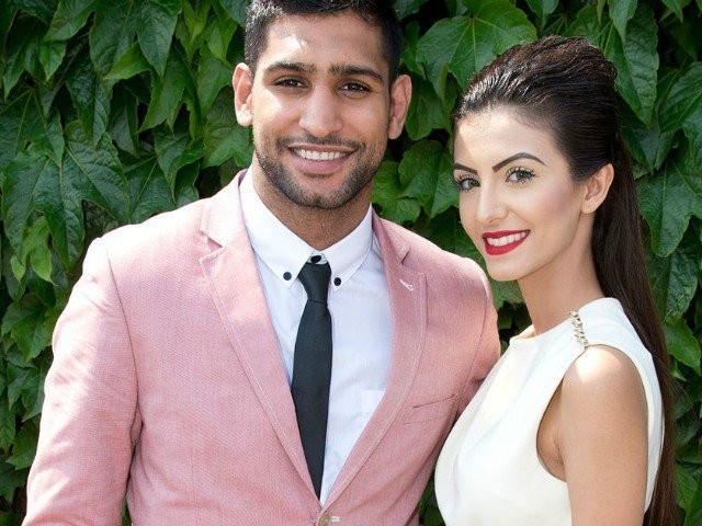 640px x 480px - Boxer Amir Khan skips brother's wedding reception amid deepening family feud