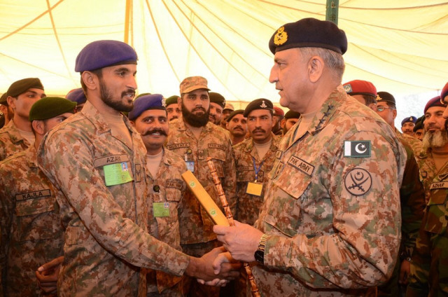 the army chief also lays floral wreath at yadgar e shuhada in memory of the slain soldiers on january 23 2017 photo ispr the army chief also lays floral wreath at yadgar e shuhada in memory of the slain soldiers on january 23 2017 photo ispr