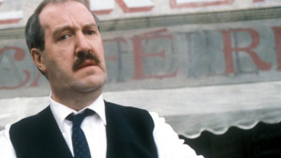 allo allo actor gorden kaye dies allo allo actor gorden kaye dies