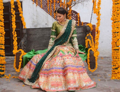 hadiqa kiani aims to revive bygone mehndi traditions with latest video