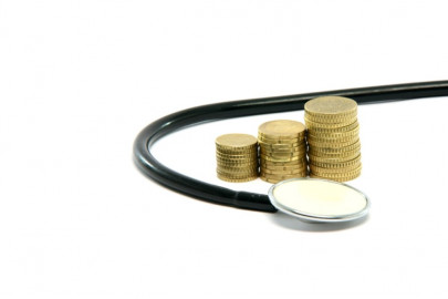 health care scandal two more companies to be investigated over stent scam