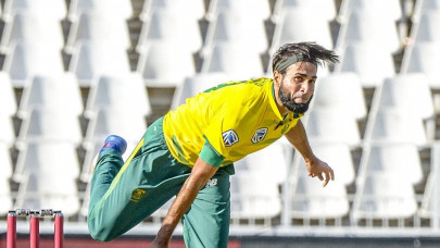 icc reprimands tahir for junaid jamshed t shirt icc reprimands tahir for junaid jamshed t shirt