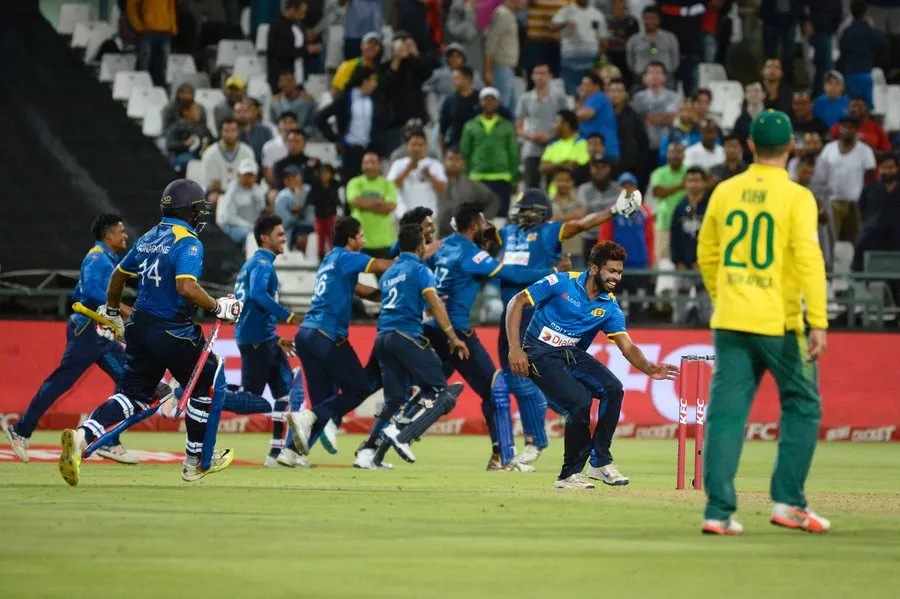 members of the sri lankan team celebrate after winning the t20 cricket match between sri lanka and south africa at newlands stadium on january 25 2017 in cape town photo afp members of the sri lankan team celebrate after winning the t20 cricket match between sri lanka and south africa at newlands stadium on january 25 2017 in cape town photo afp
