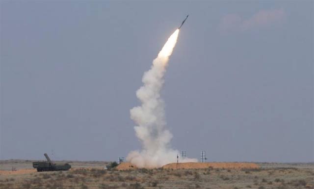 the missile may even have an actual range of 400 km exceeding those used by western air forces photo reuters