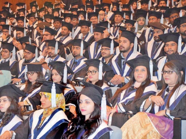 students of mehran university of engineering and technology jamshoro attend the varsity s 20th convocation on thursday photo online students of mehran university of engineering and technology jamshoro attend the varsity s 20th convocation on thursday photo online