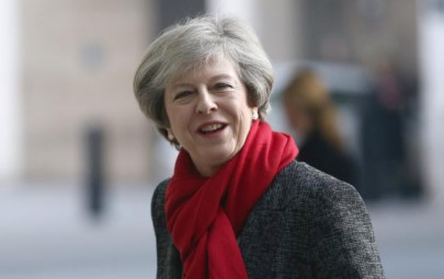 uk us should look at removing trade barriers before brexit says pm may