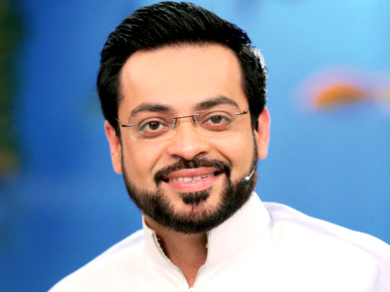 aamir liaquat booked grave at revered saint s shrine during his lifetime