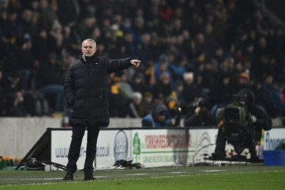 mourinho takes a dig at klopp as united reach final